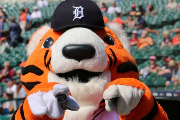 Famous Mascots: Paws the Tiger